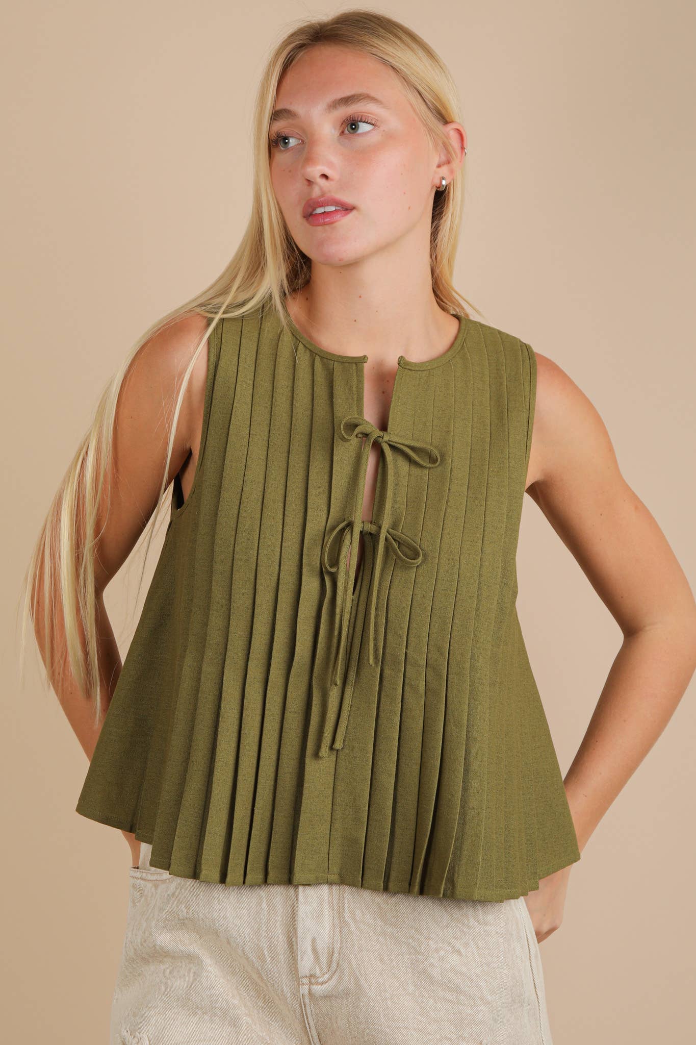 NT12184-Pleated Woven Blouse Top with Front Tie