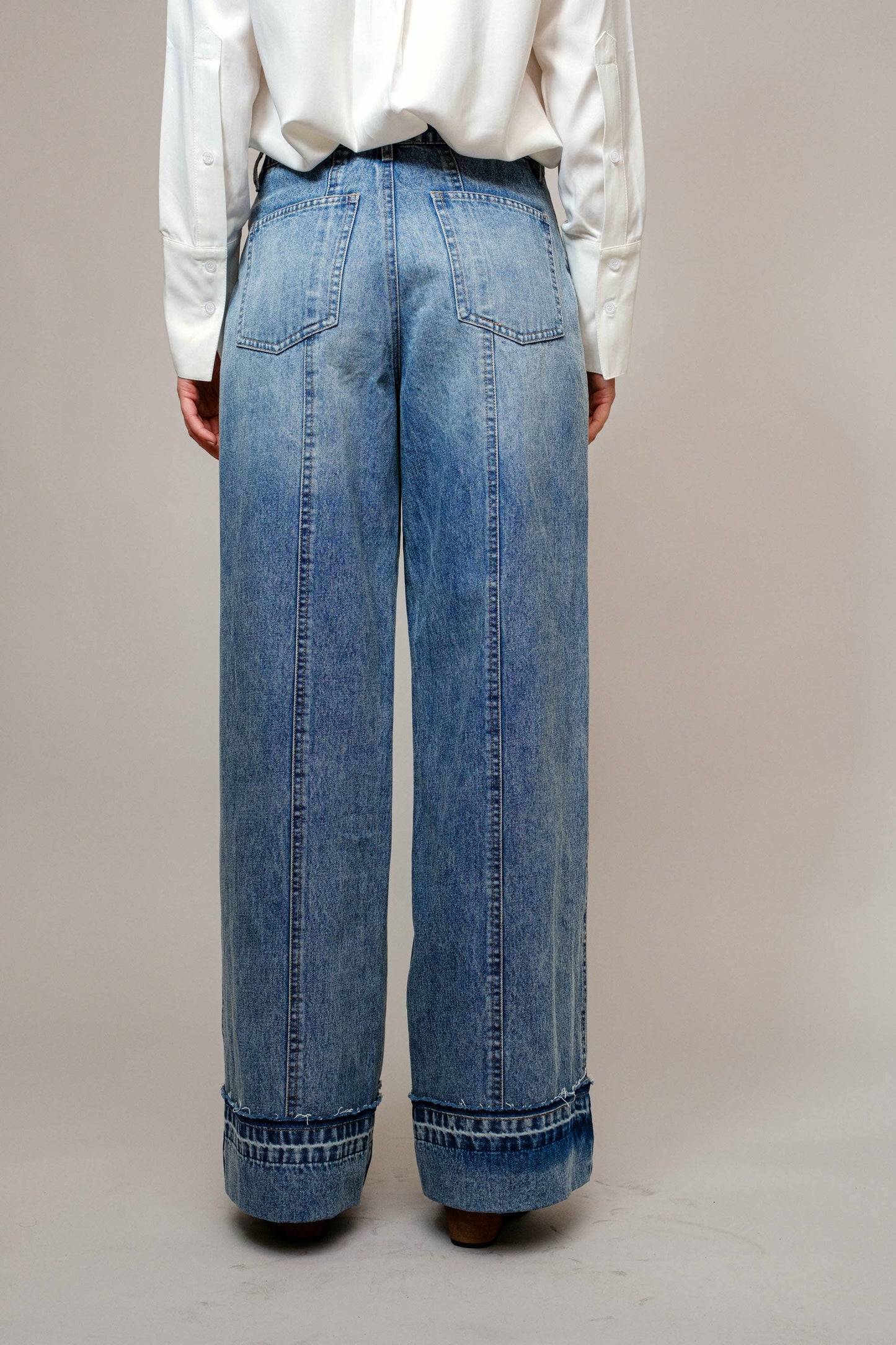 Western Cuffed Hem Pocket Denim Jeans