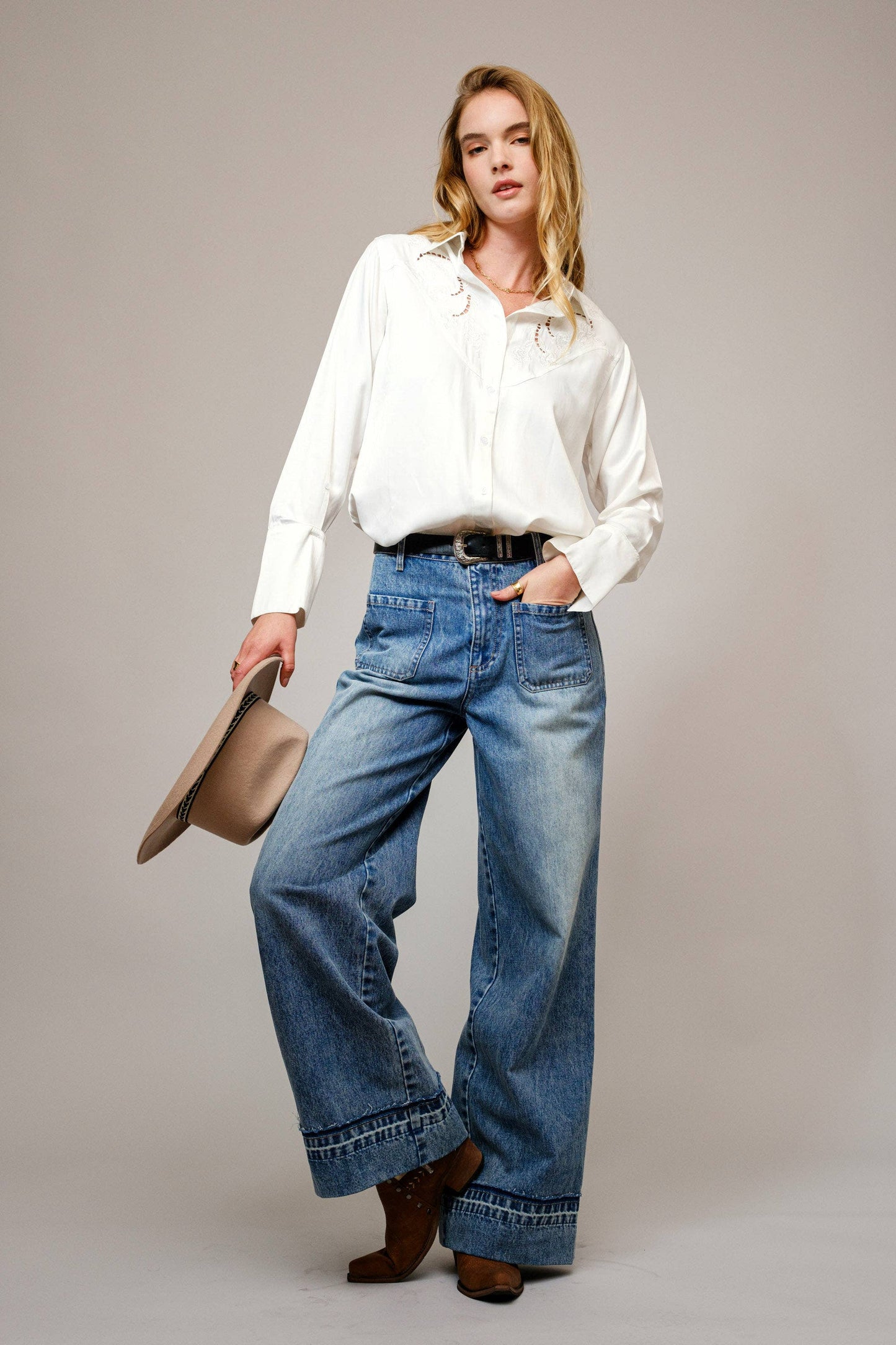 Western Cuffed Hem Pocket Denim Jeans