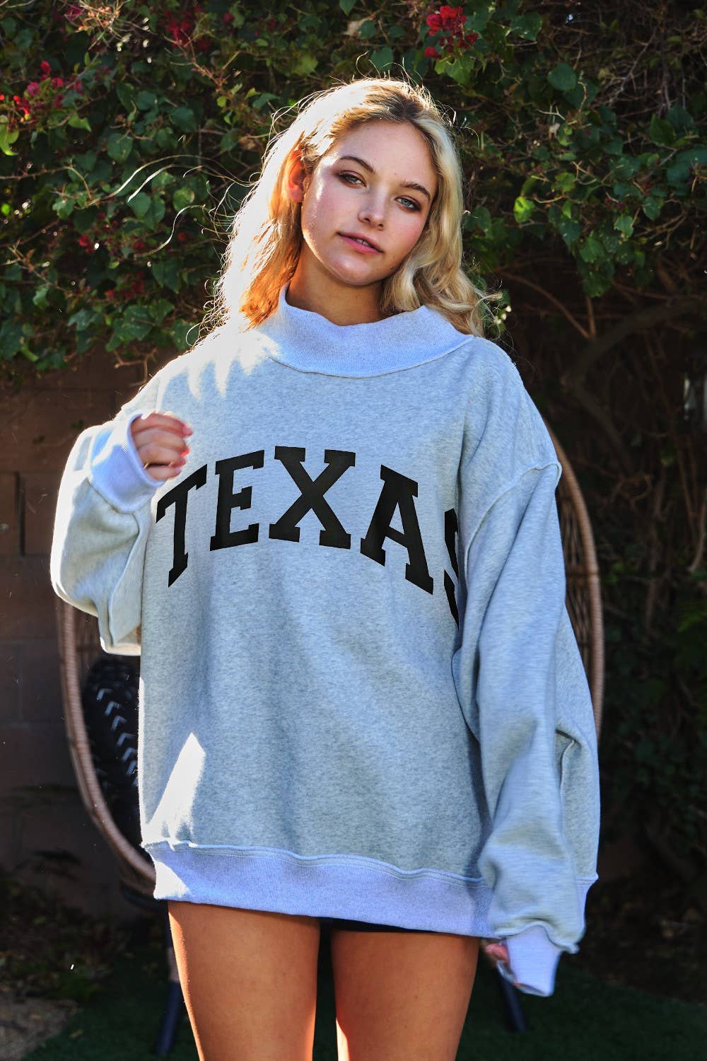 'TEXAS & TX' Print Reversible Mockneck Sweatshirt